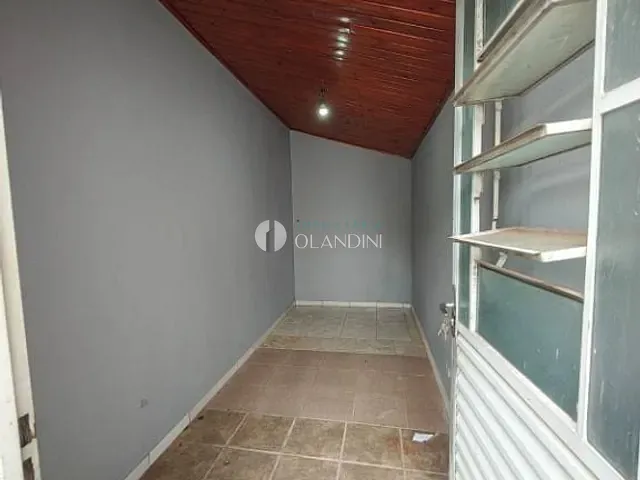 Casa com 200m² 2 quartos e 2 banheiros, à venda, no bairro Jardim Vista Alegre em Artur Nogueira