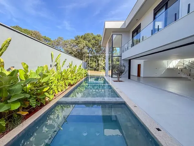 Casa com 495m² 4 quartos e 6 banheiros, à venda, no bairro Jardins França em Goiânia