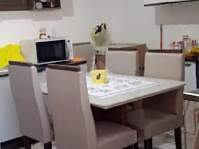 Casa com 132m² 2 quartos e 3 banheiros, à venda, no bairro Jardim Zaira em Mauá