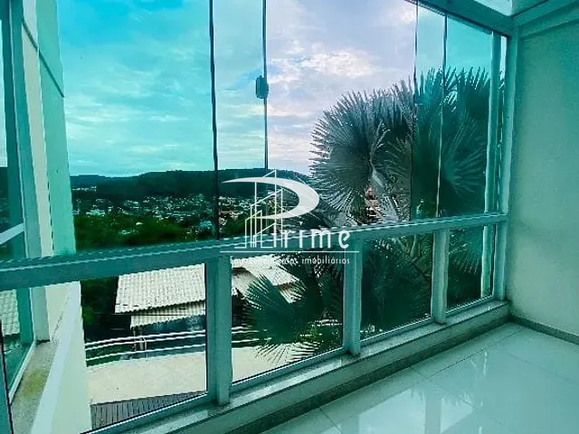 Casa com 959m² 3 quartos e 4 banheiros, à venda, no bairro Itaipu em Niterói