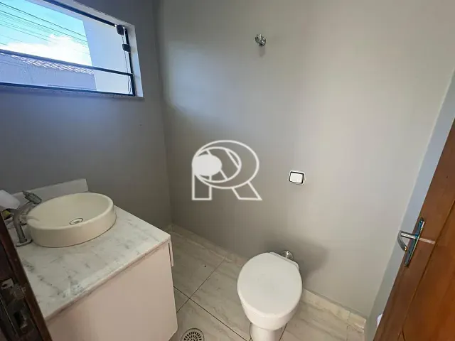 Casa 3 quartos e 4 banheiros, à venda, no bairro Vila Cabral em Registro