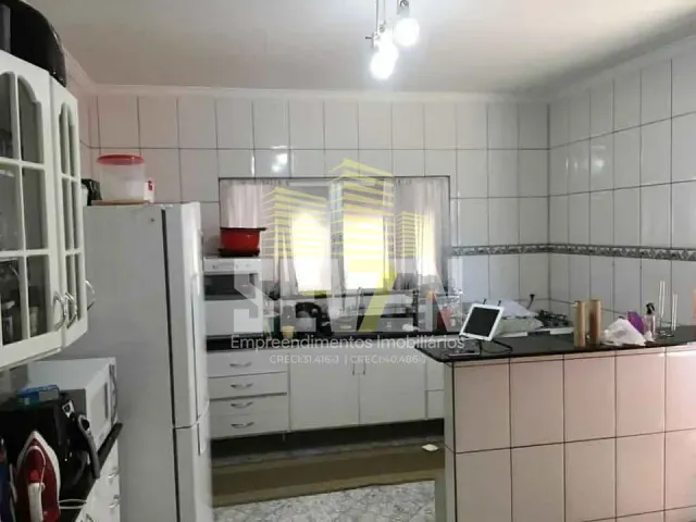 Casa com 308m² 3 quartos e 2 banheiros, à venda, no bairro Vila Souto em Bauru
