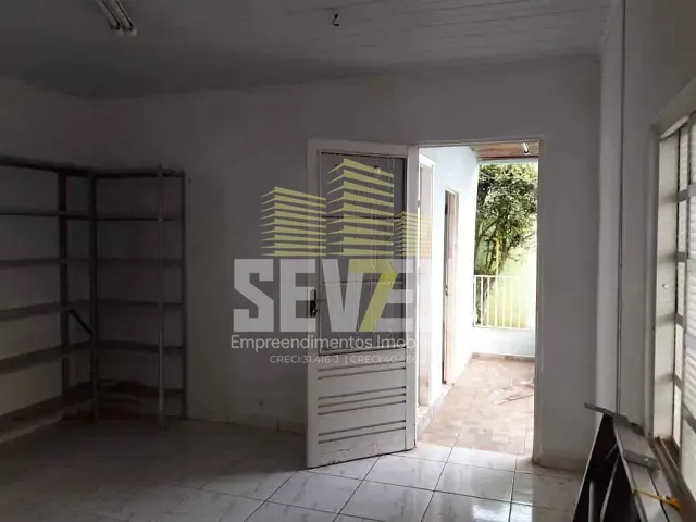 Casa com 308m² 3 quartos e 2 banheiros, à venda, no bairro Vila Souto em Bauru