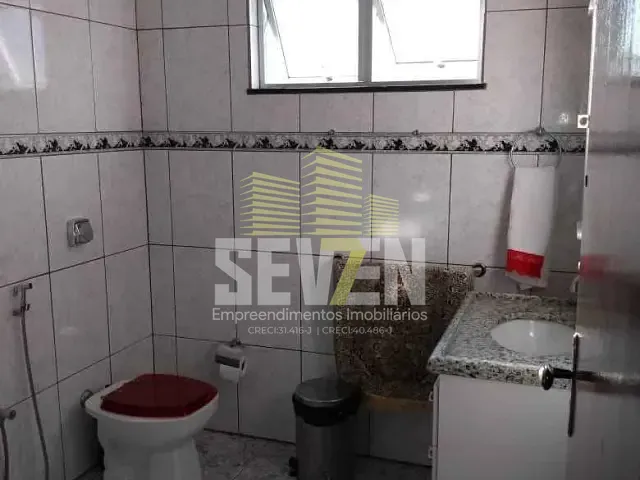 Casa com 308m² 3 quartos e 2 banheiros, à venda, no bairro Vila Souto em Bauru