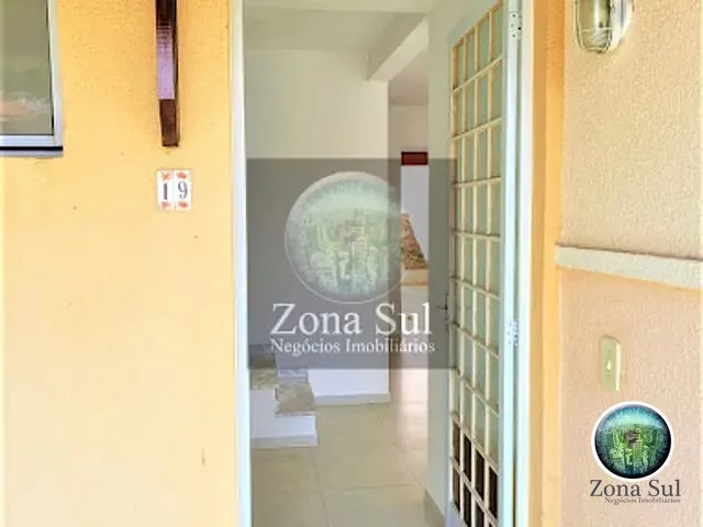 Casa com 100m² 3 quartos e 2 banheiros, para alugar, no bairro Villa Flora em Votorantim