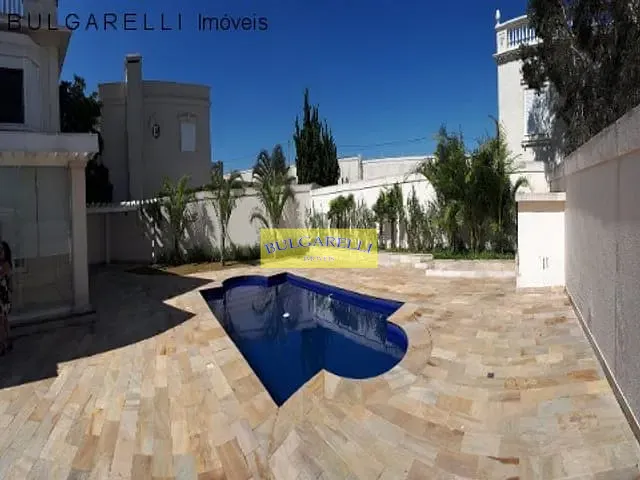 Casa com 1000m² 4 quartos e 6 banheiros, à venda ou para alugar, no bairro CONDOMINIO  VEDUTA em Jundiai