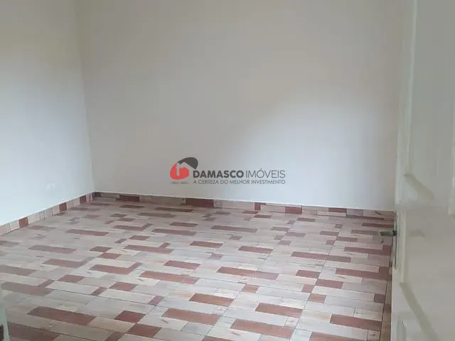 Casa com 50m² 1 quarto e 1 banheiro, para alugar, no bairro Santa Paula em São Caetano Do Sul