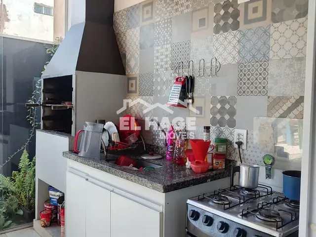 Casa 2 quartos e 1 banheiro, à venda, no bairro Jardim Imperial em Cuiabá