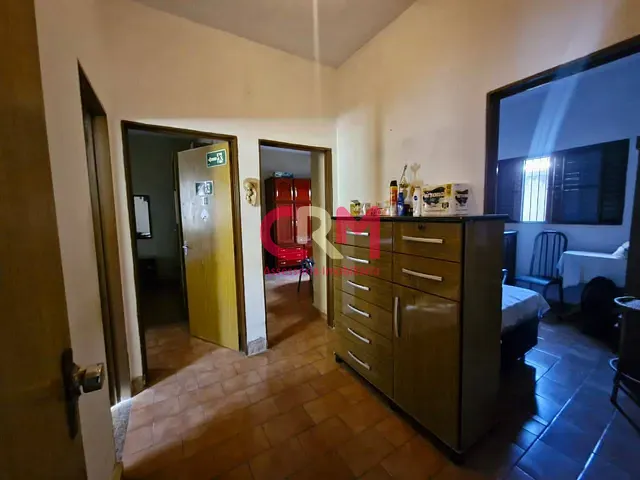 Casa com 200m² 3 quartos e 2 banheiros, à venda, no bairro Centro (Jurupema) em Taquaritinga
