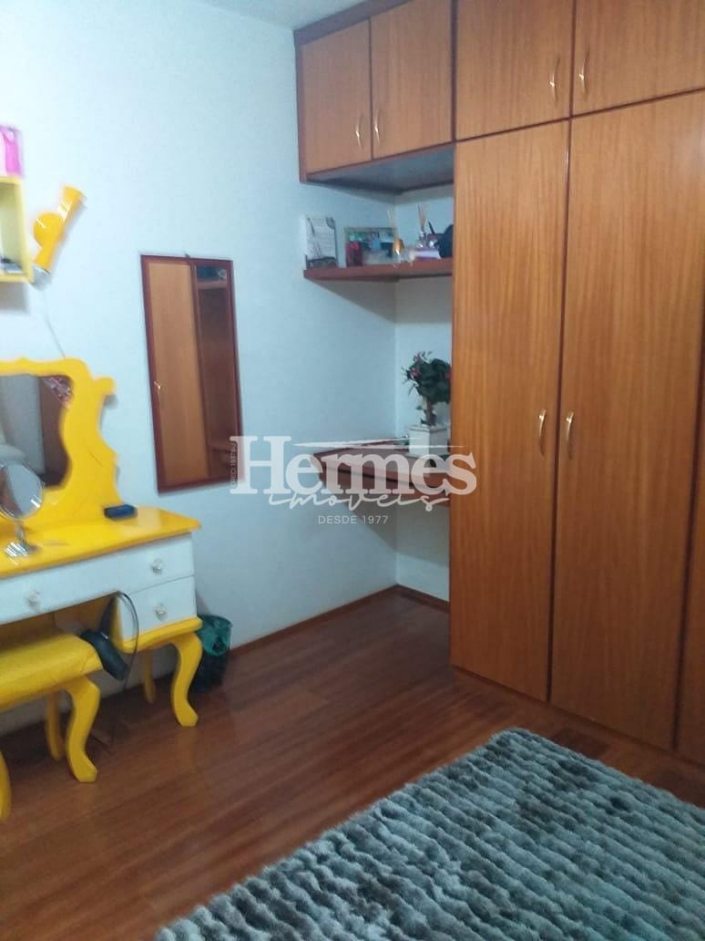 Casa, 4 quartos, 297 m² - Foto 5