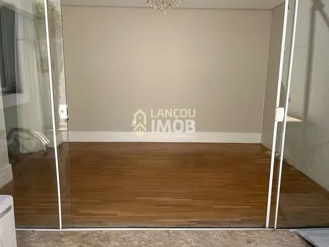 Casa 3 quartos e 1 banheiro, à venda, no bairro Jardim Colônia em Jundiaí
