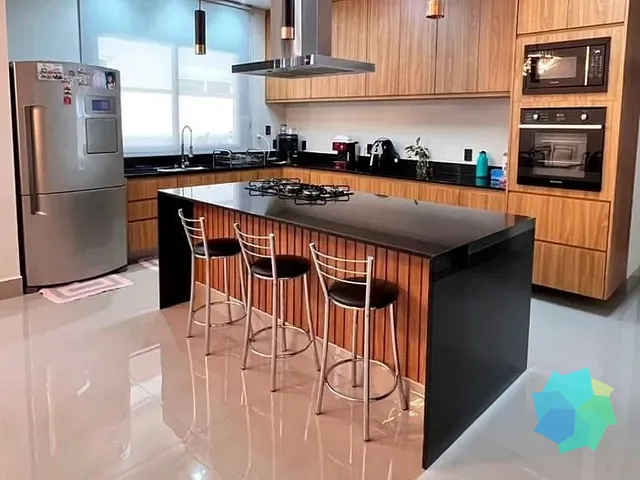 Casa com 464m² 3 quartos e 6 banheiros, à venda, no bairro Portal dos Bandeirantes Salto em Salto