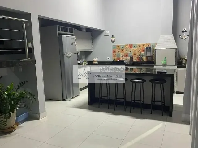 Casa 3 quartos e 3 banheiros, à venda, no bairro Gleba Simon Frazer em Londrina