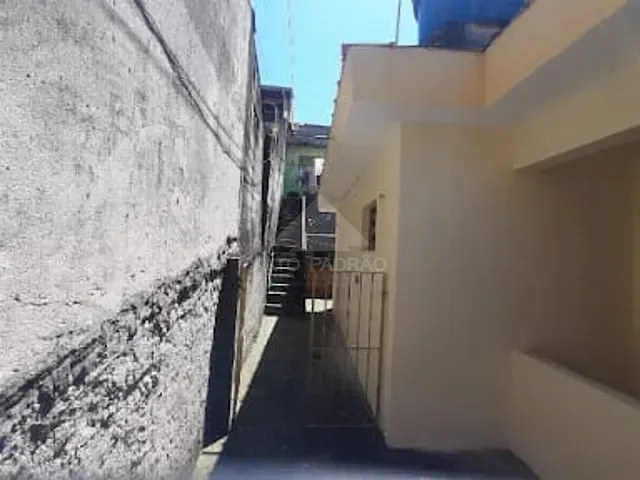 Casa com 245m² 2 quartos e 1 banheiro, à venda, no bairro Jardim Zaira em Mauá