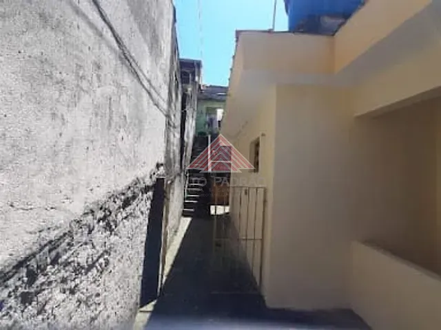 Casa com 245m² 2 quartos e 1 banheiro, à venda, no bairro Jardim Zaira em Mauá