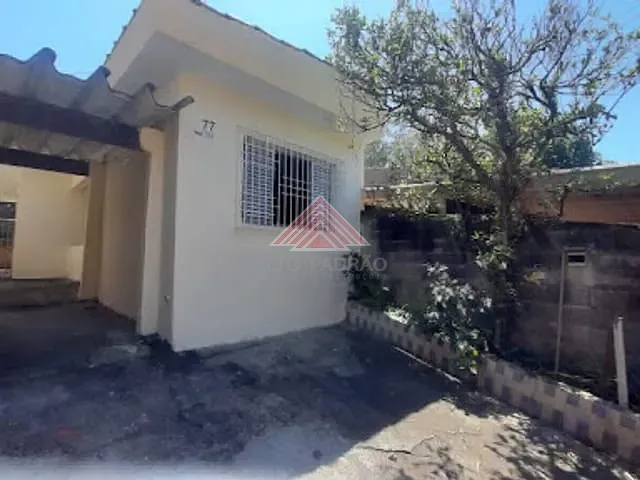Casa com 245m² 2 quartos e 1 banheiro, à venda, no bairro Jardim Zaira em Mauá