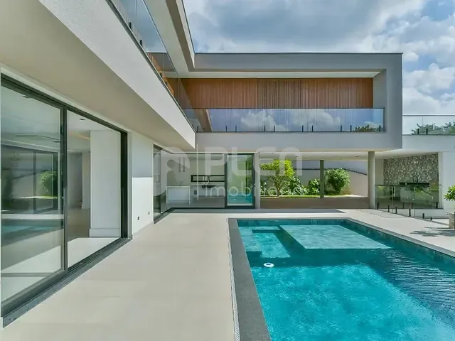 Casa com 620m² 4 quartos e 5 banheiros, à venda, no bairro Alphaville em Santana de Parnaíba