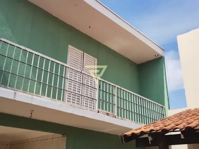 Casa com 300m² 3 quartos e 2 banheiros, à venda, no bairro Jardim Florestan Fernandes em Ribeirão Preto