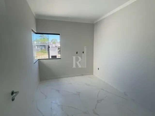 Casa 2 quartos e 1 banheiro, à venda, no bairro Areias em Tijucas