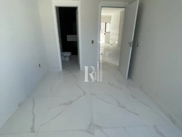 Casa 2 quartos e 1 banheiro, à venda, no bairro Areias em Tijucas