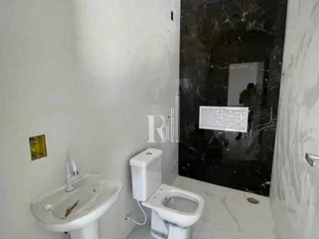 Casa 2 quartos e 1 banheiro, à venda, no bairro Areias em Tijucas