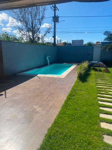 Casa com 560m² 4 quartos e 5 banheiros, à venda, no bairro Floresta das Gaivotas em Rio das Ostras