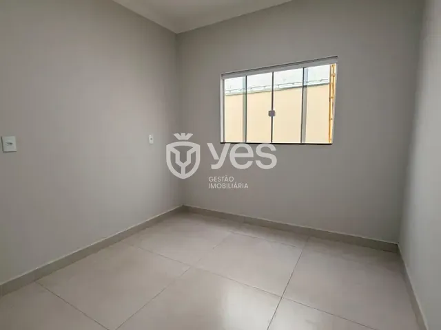 Casa 3 quartos e 2 banheiros, à venda, no bairro Parque das Mangabeiras em Araxá