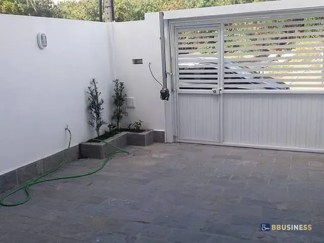 Casa 2 quartos e 2 banheiros, à venda, no bairro Alphaville II em Campos dos Goytacazes