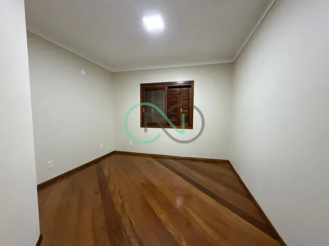 Casa com 499m² 3 quartos e 2 banheiros, à venda ou para alugar, no bairro Centro em Sapiranga