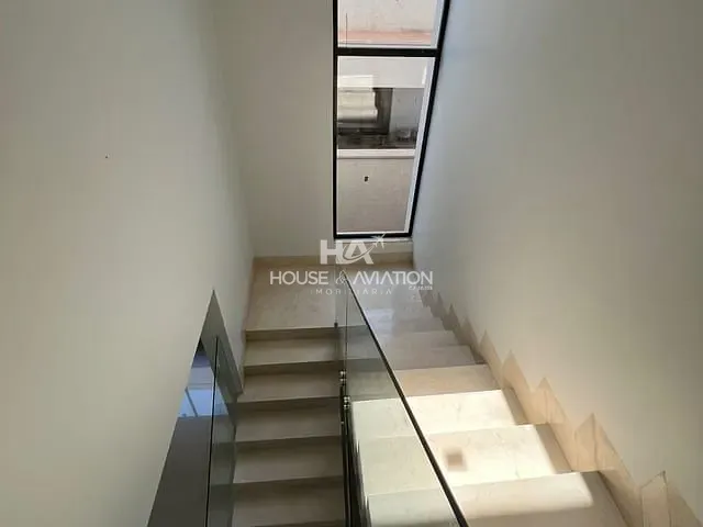 Casa com 389m² 4 quartos e 5 banheiros, à venda, no bairro Jardins Valência em Goiânia