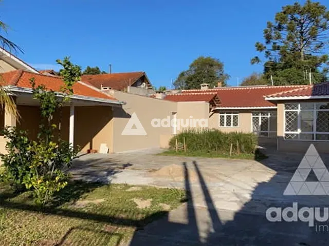 Casa 3 quartos e 2 banheiros, à venda ou para alugar, no bairro Jardim Carvalho em Ponta Grossa