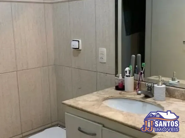 Casa com 140m² 3 quartos e 2 banheiros, à venda, no bairro Quarta Parada em São Paulo