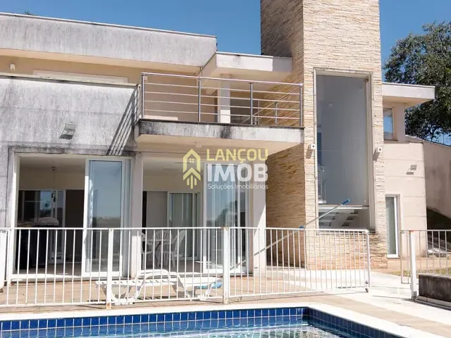 Casa com 1100m² 4 quartos e 2 banheiros, à venda, no bairro Loteamento Portal da Colina em Jundiaí
