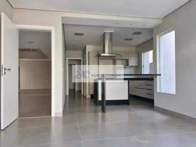 Casa 4 quartos e 5 banheiros, à venda, no bairro Esperança em Londrina