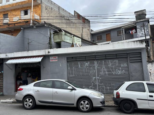 Casa com 204m² 4 quartos e 4 banheiros, à venda, no bairro Bussocaba em Osasco
