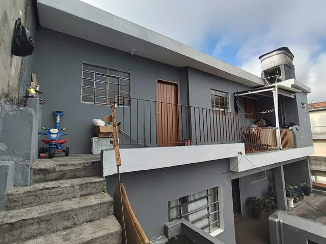Casa com 204m² 4 quartos e 4 banheiros, à venda, no bairro Bussocaba em Osasco