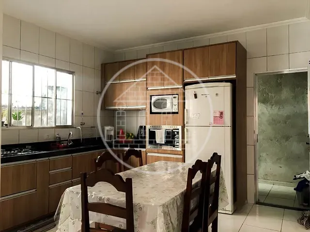 Casa com 272m² 3 quartos e 1 banheiro, à venda, no bairro Parque do Lago em São Paulo