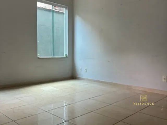 Casa 2 quartos e 1 banheiro, à venda, no bairro Centro em Barra do Piraí