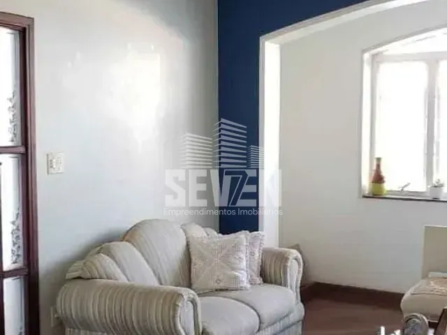 Casa com 300m² 3 quartos e 2 banheiros, à venda, no bairro Jardim América em Bauru