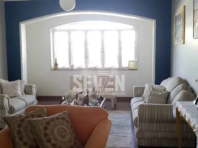 Casa com 300m² 3 quartos e 2 banheiros, à venda, no bairro Jardim América em Bauru