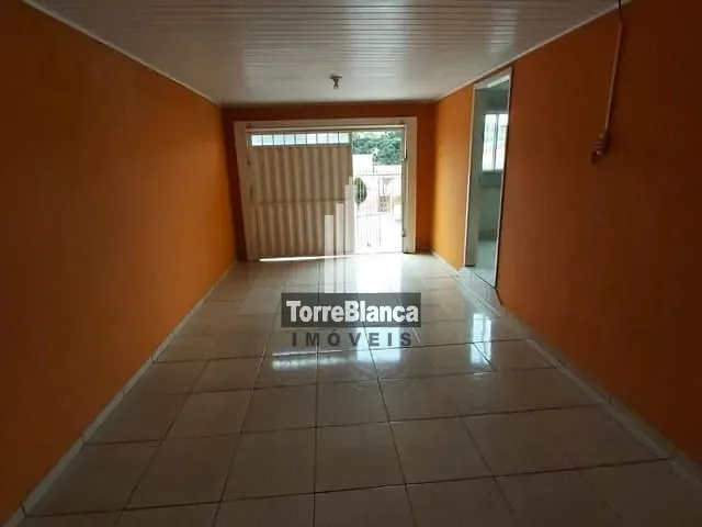 Casa com 1m² 2 quartos e 1 banheiro, à venda, no bairro Contorno em Ponta Grossa