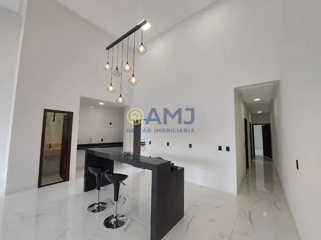 Casa com 198m² 3 quartos e 3 banheiros, à venda, no bairro Setor Faiçalville em Goiânia