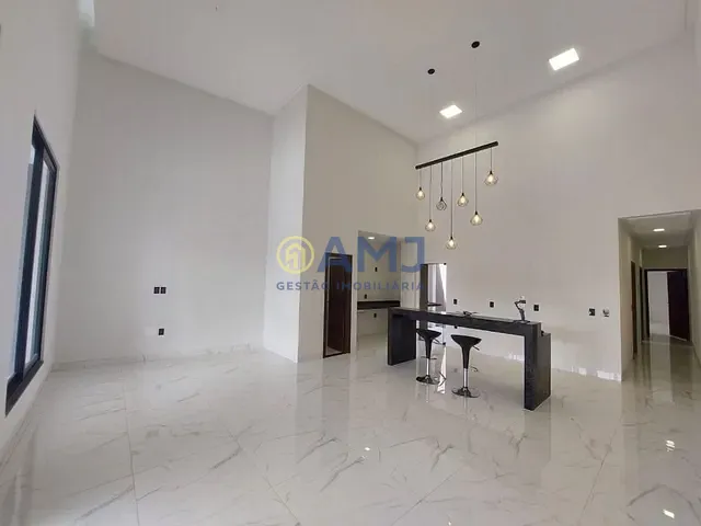 Casa com 198m² 3 quartos e 3 banheiros, à venda, no bairro Setor Faiçalville em Goiânia