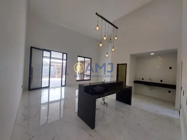 Casa com 198m² 3 quartos e 3 banheiros, à venda, no bairro Setor Faiçalville em Goiânia