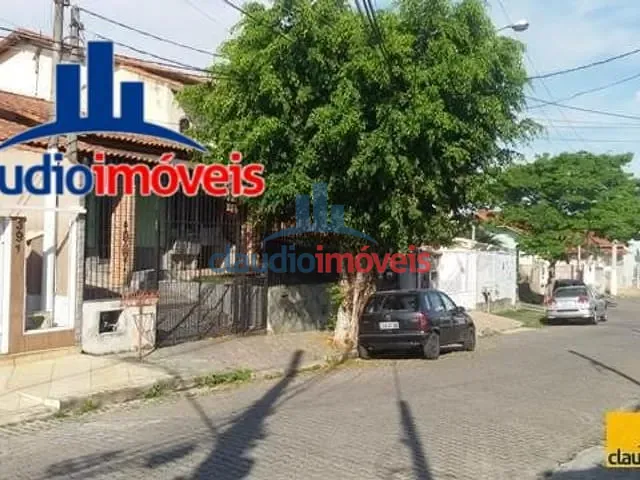 Casa 3 quartos e 2 banheiros, à venda, no bairro Jardim Belvedere em Volta Redonda