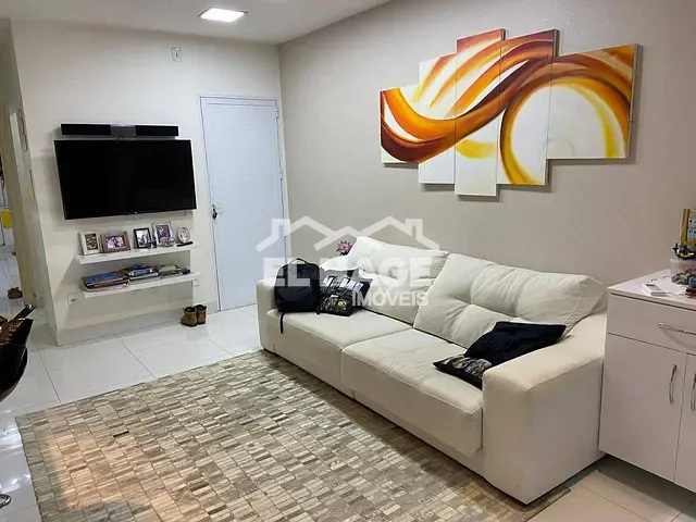Casa com 149m² 2 quartos e 2 banheiros, à venda, no bairro Jardim Imperial em Cuiabá