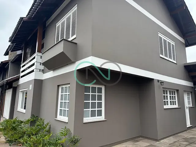 Casa 4 quartos e 4 banheiros, à venda, no bairro São Luiz em Sapiranga
