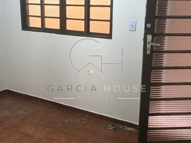 Casa com 220m² 4 quartos e 2 banheiros, à venda, no bairro Jardim Antártica em Ribeirão Preto
