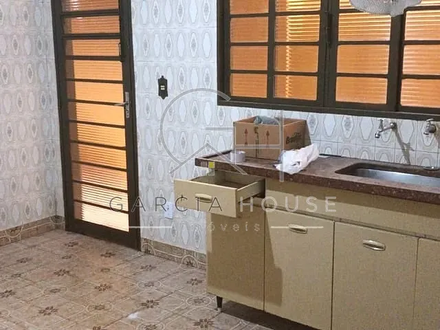 Casa com 220m² 4 quartos e 2 banheiros, à venda, no bairro Jardim Antártica em Ribeirão Preto
