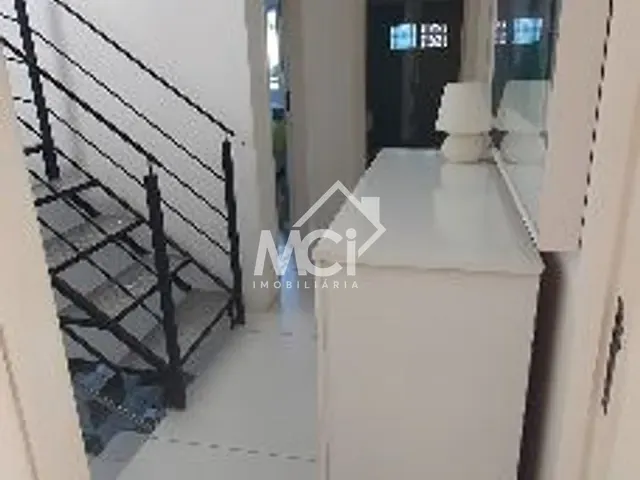 Sobrado 3 quartos e 3 banheiros, à venda, no bairro Recanto de Portugal  em Pelotas